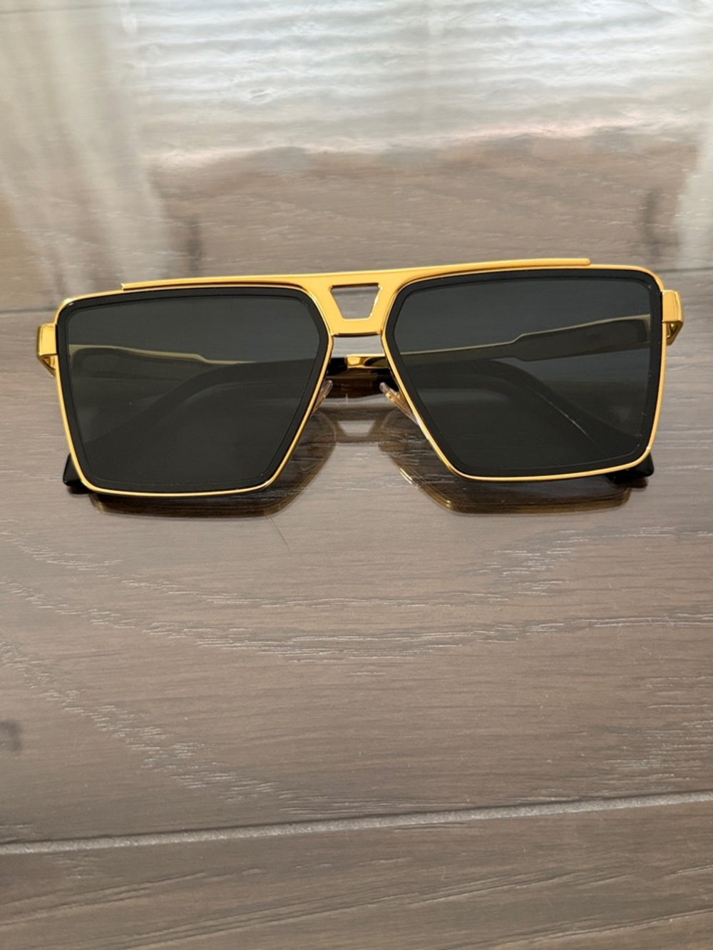 LOUIS VUITTON 1.1 Evidence Metal Square Sunglasses - Picture 13 of 17